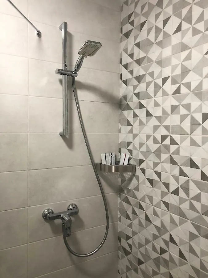 East Residence Киев 0*,